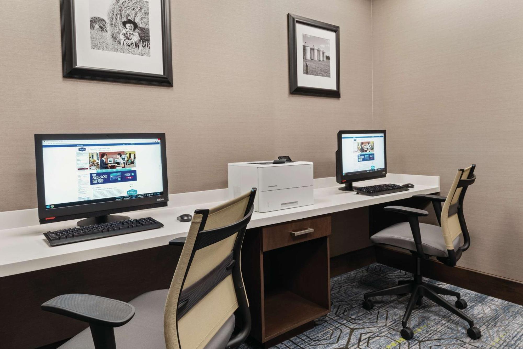 Hampton Inn פארק ברוקלין מראה חיצוני תמונה
